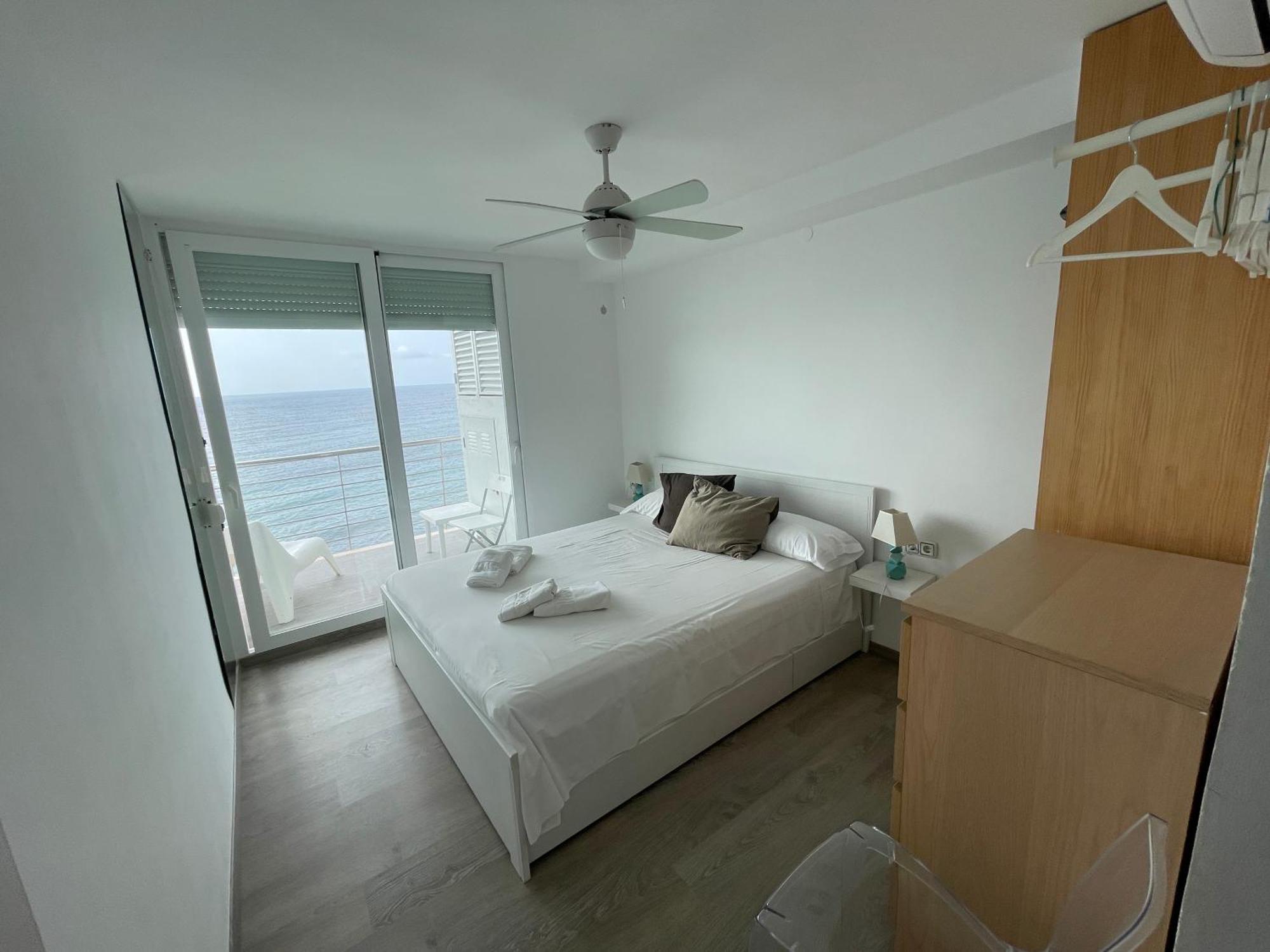 Moraira Sea Front, First Line, Air Conditioning, Heating, First Floor, 2 Habs 4Beds Eksteriør billede