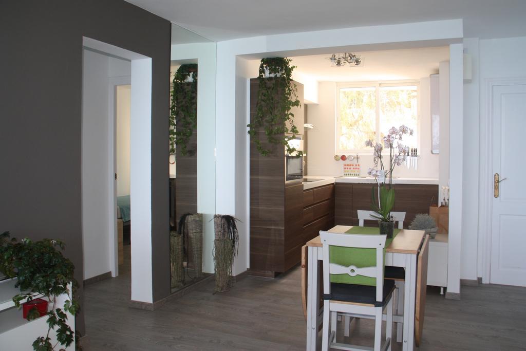 Moraira Sea Front, First Line, Air Conditioning, Heating, First Floor, 2 Habs 4Beds Eksteriør billede